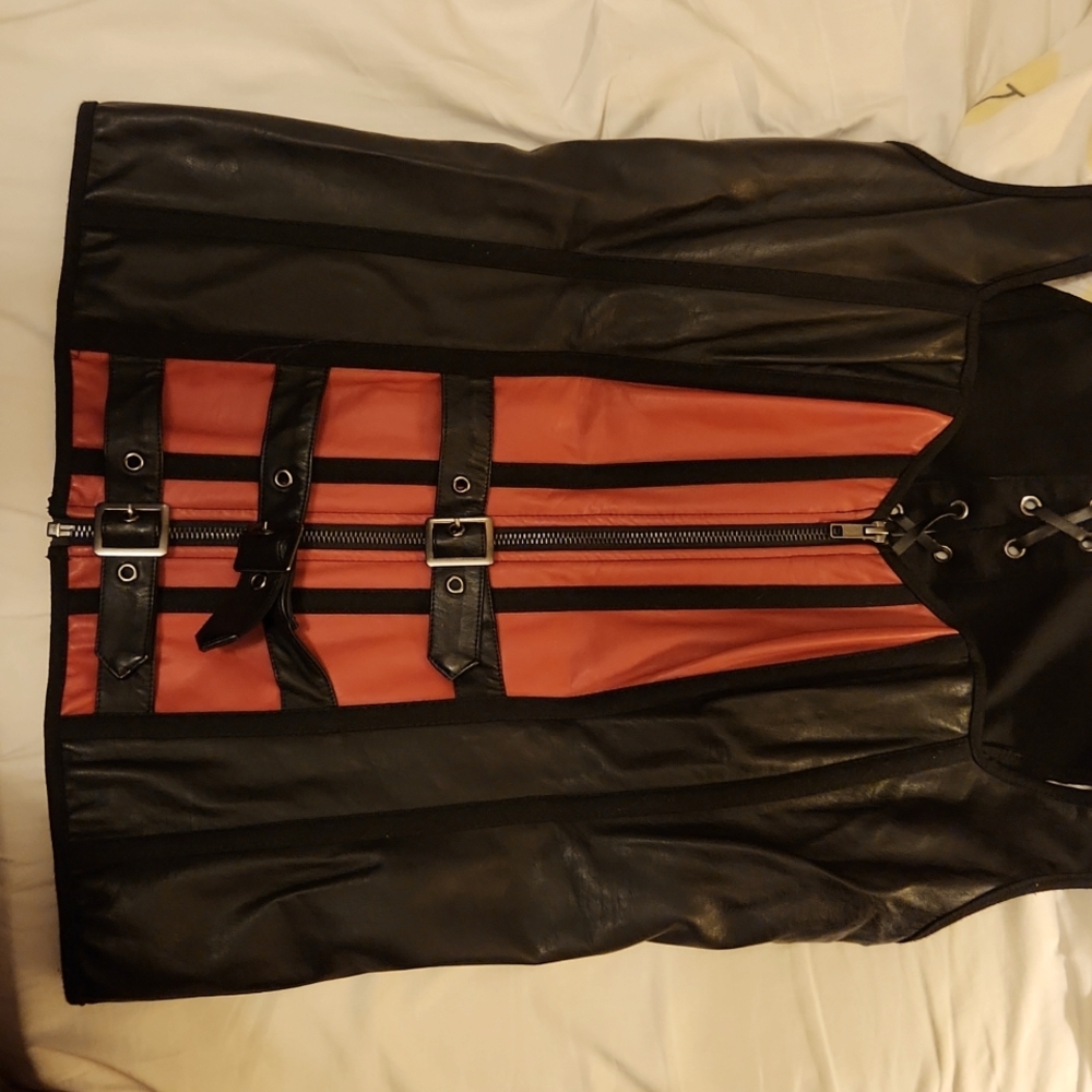 Plus Size Goth Corset Torrid  Black and Red Corset top